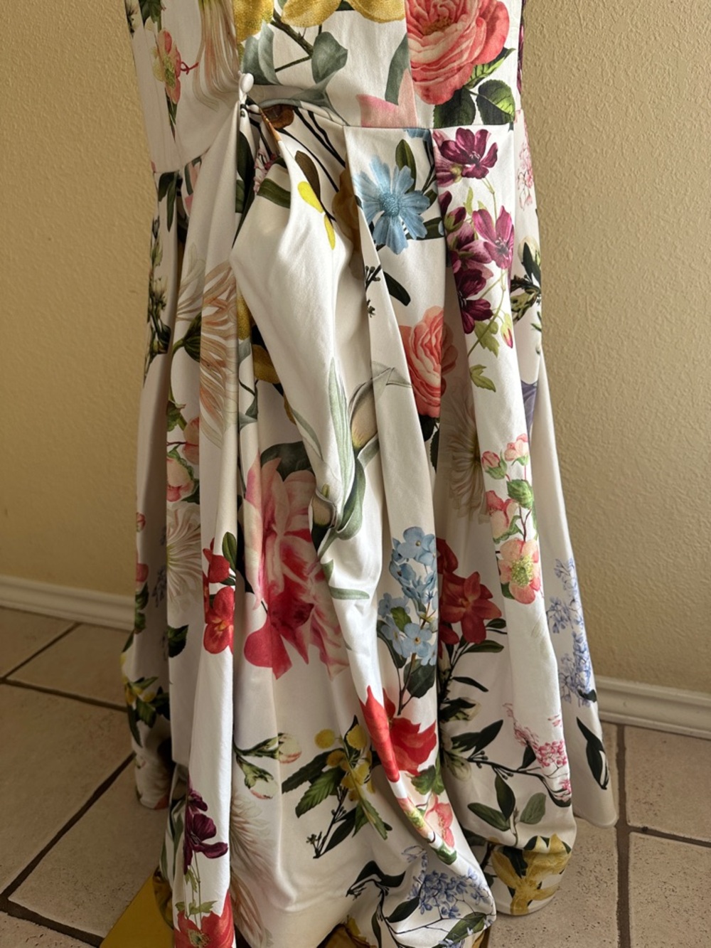 Mestiza New York Gloria Floral Off the Shoulder Mermaid Gown - Picture 9 of 16